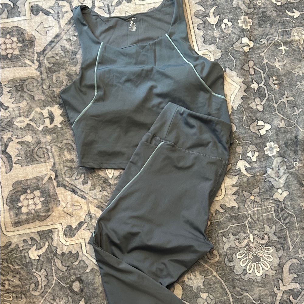 Layer 8 greyish Athletic Apparel